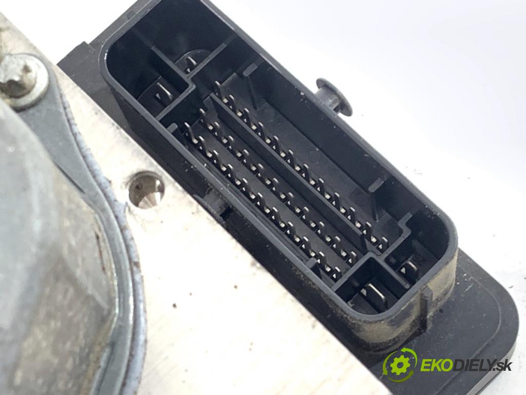 RENAULT CAPTUR I liftback 2017 66 kW 0.9 TCe 90 898 Pumpa ABS 476600188R (Pumpa ABS)