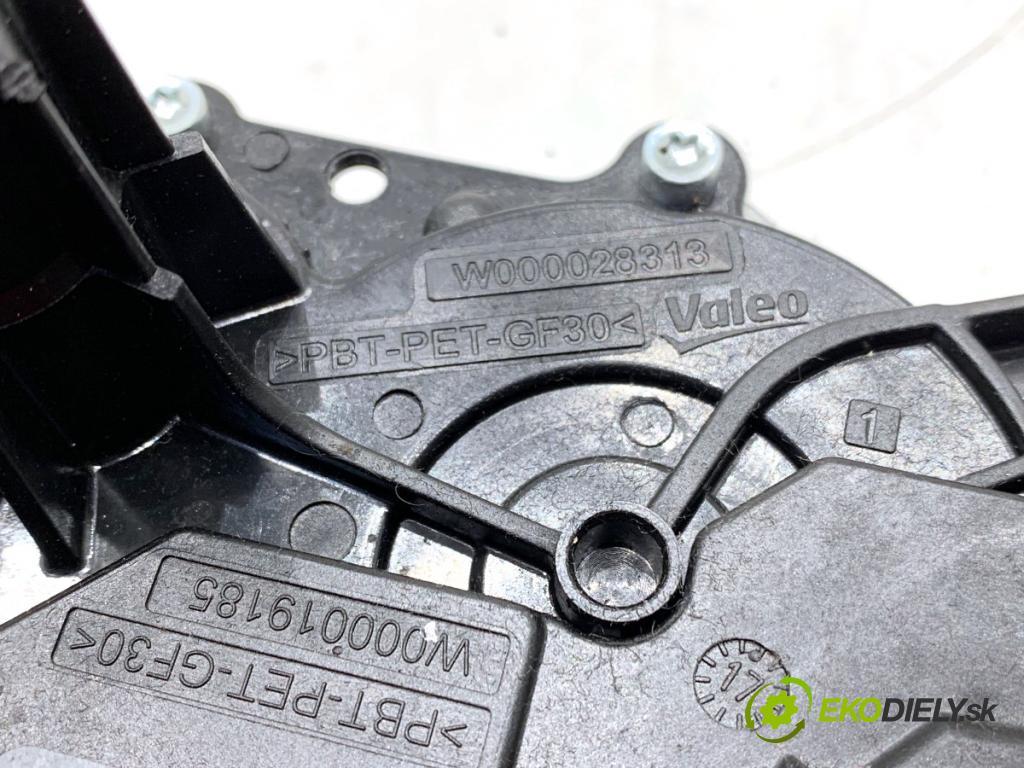 RENAULT CAPTUR I liftback 2017 66 kW 0.9 TCe 90 898 Motor stieračov zad 287105483R
