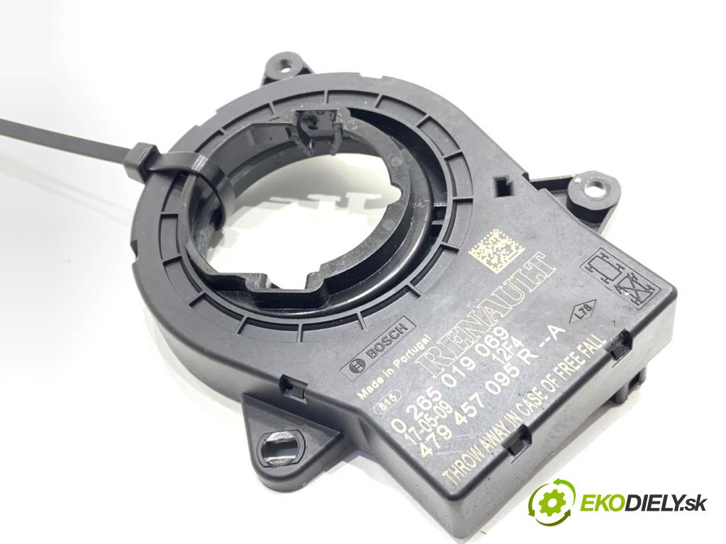 RENAULT CAPTUR I liftback 2017 66 kW 0.9 TCe 90 898 kroužek slimák airbag 479457095R (Airbag)