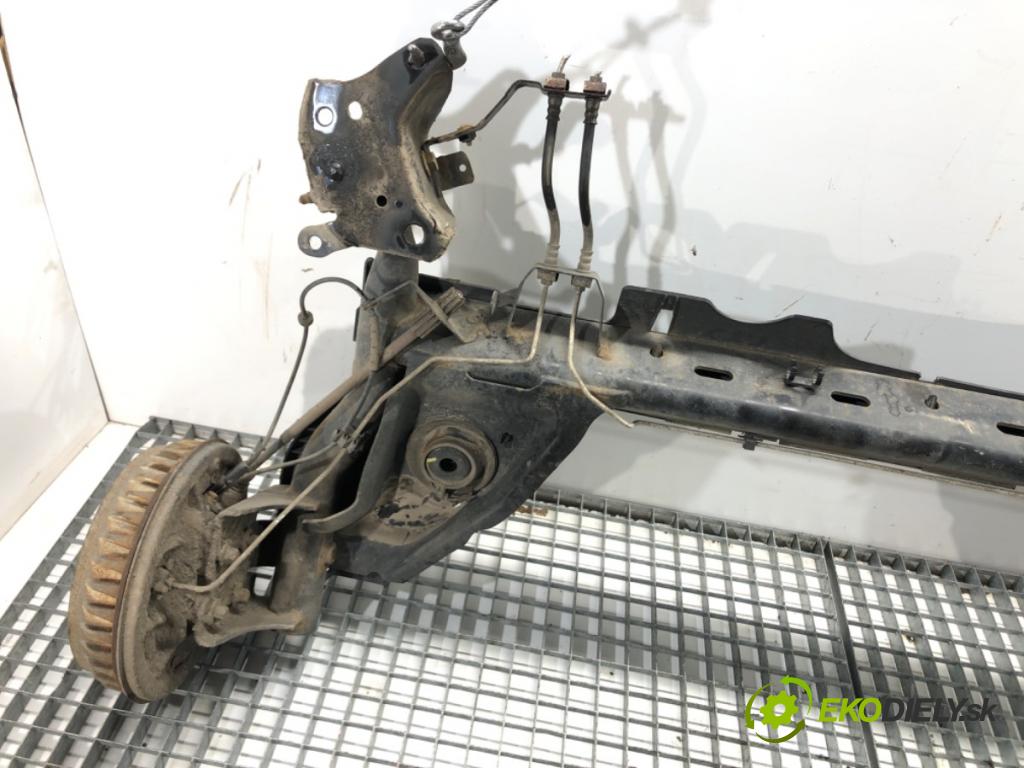 RENAULT CAPTUR I liftback 2017 66 kW 0.9 TCe 90 898 Výstuha zad
