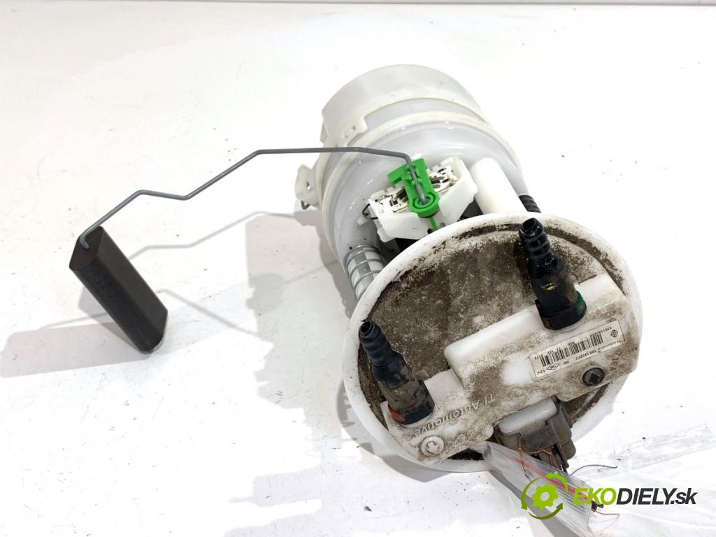 RENAULT CAPTUR I liftback 2017 66 kW 0.9 TCe 90 898 pumpa paliva vnitřní 170114543R (Palivové čerpadlo)
