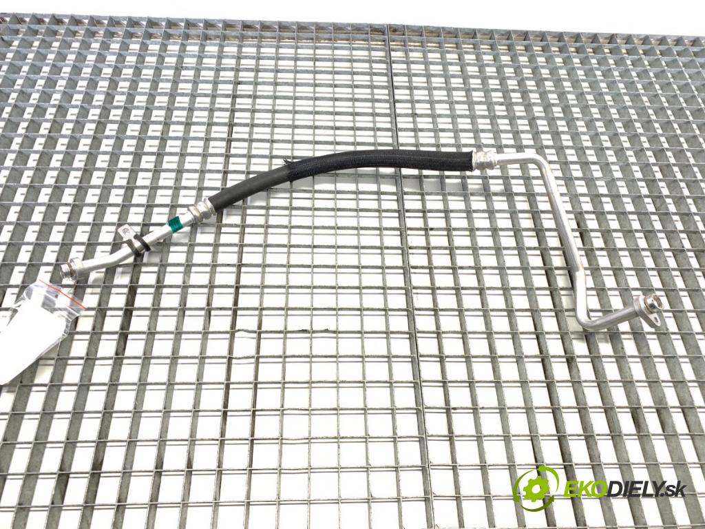 RENAULT CAPTUR I liftback 2017 66 kW 0.9 TCe 90 898 rúrka klimatizácie 924540424R (Rúrka klimatizácie)