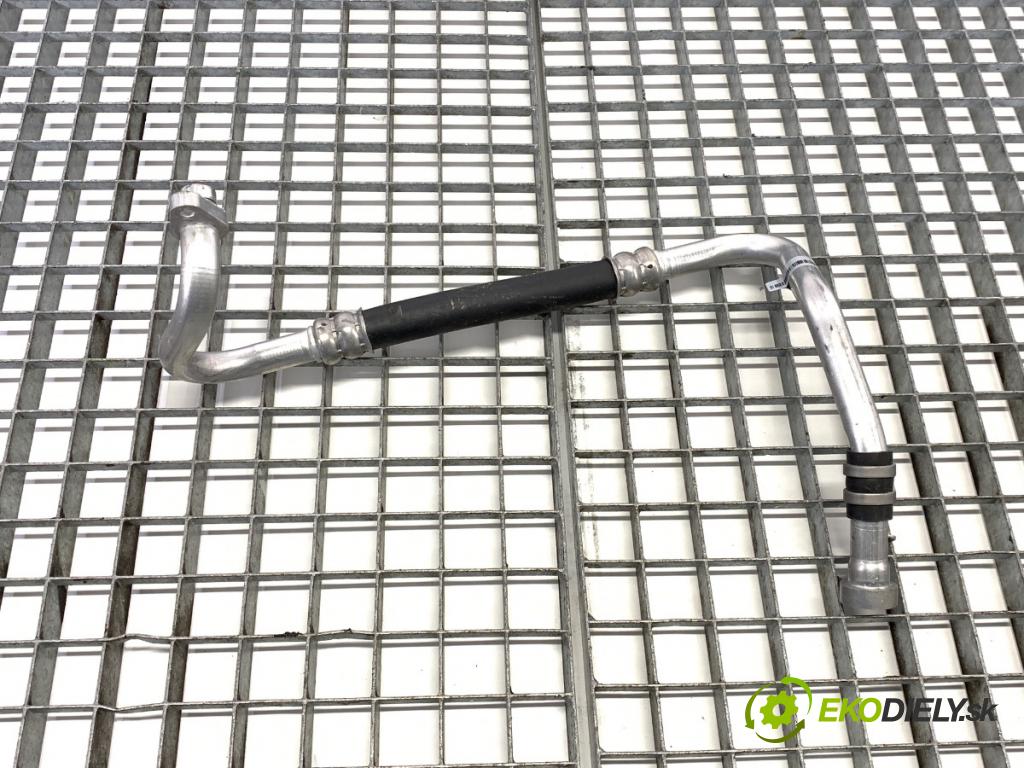 RENAULT CAPTUR I liftback 2017 66 kW 0.9 TCe 90 898 rúrka klimatizácie 924803929R (Rúrka klimatizácie)