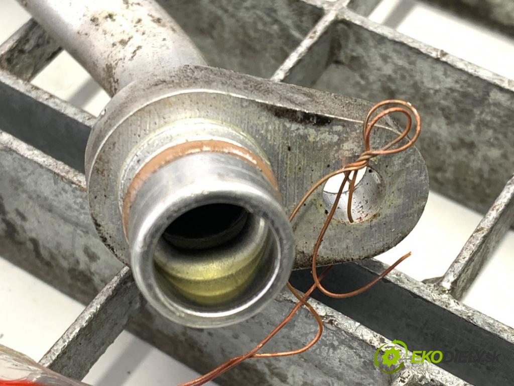 RENAULT CAPTUR I liftback 2017 66 kW 0.9 TCe 90 898 rúrka klimatizácie 924901662R (Rúrka klimatizácie)