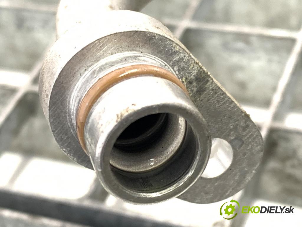 RENAULT CAPTUR I liftback 2017 66 kW 0.9 TCe 90 898 rúrka klimatizácie 924901662R (Rúrka klimatizácie)