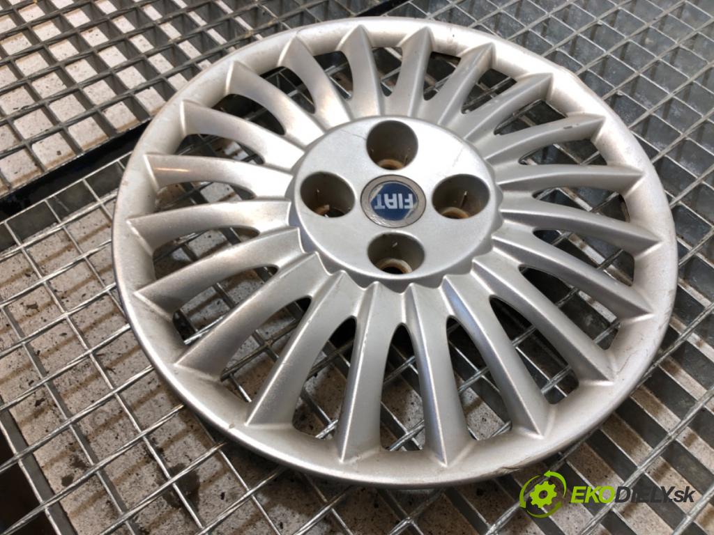 FIAT GRANDE PUNTO liftback 2005 55 kW 1.3 D Multijet 1248 puklica 15