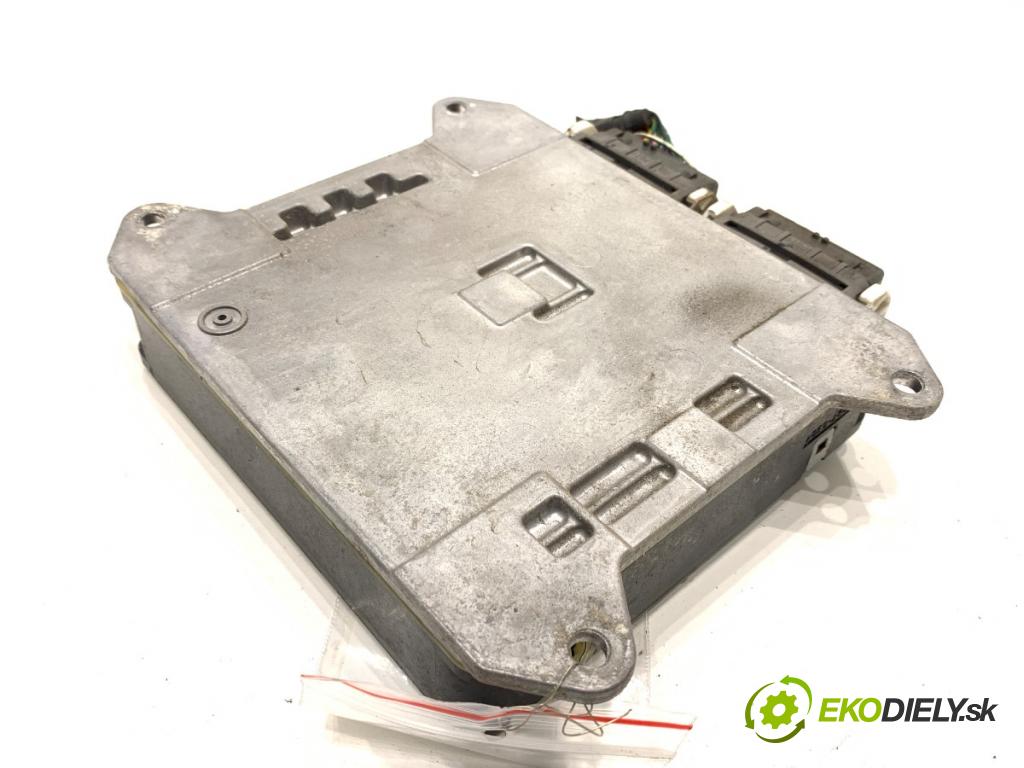 MAZDA 5 II nadwozie wielkoprzestrzenne (MPV) 2007 85 kW 1.8 (CR19) 1798 riadiaca jednotka Motor E6T53976H3 L82318881D (Riadiaca jednotka)