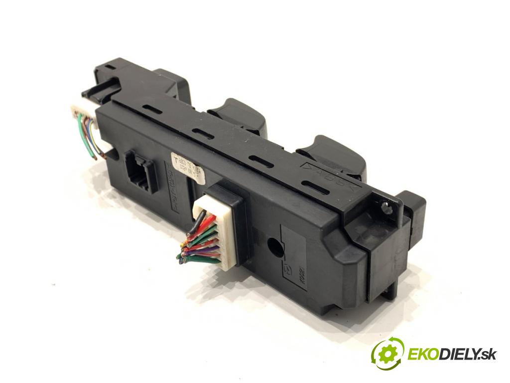 MAZDA 5 II nadwozie wielkoprzestrzenne (MPV) 2007 85 kW 1.8 (CR19) 1798 Prepínač okien  (Prepínacie páčky pod volantom)