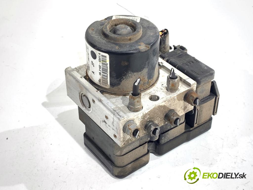 MAZDA 5 II nadwozie wielkoprzestrzenne (MPV) 2007 85 kW 1.8 (CR19) 1798 Pumpa ABS 5N61-2M110-AC (Pumpa ABS)