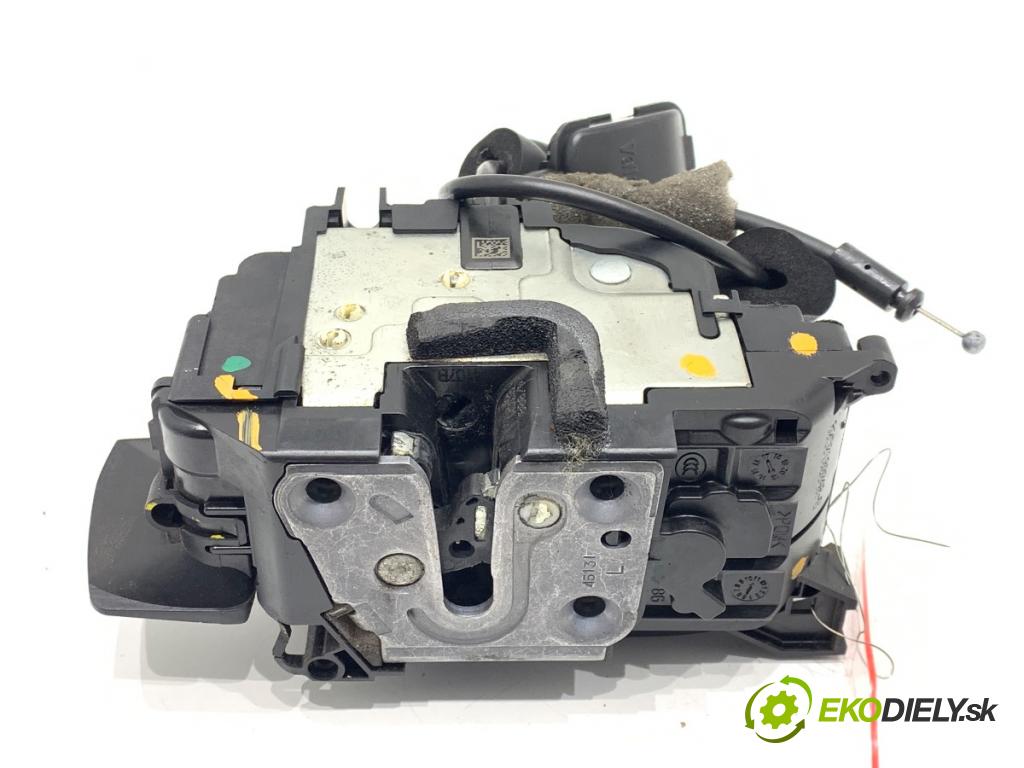RENAULT LAGUNA III Kombi 2008 81 kW 1.5 dCi (KT0A, KT0R, KT02) 1461 zámok Dvere ľavy predný 805010004R