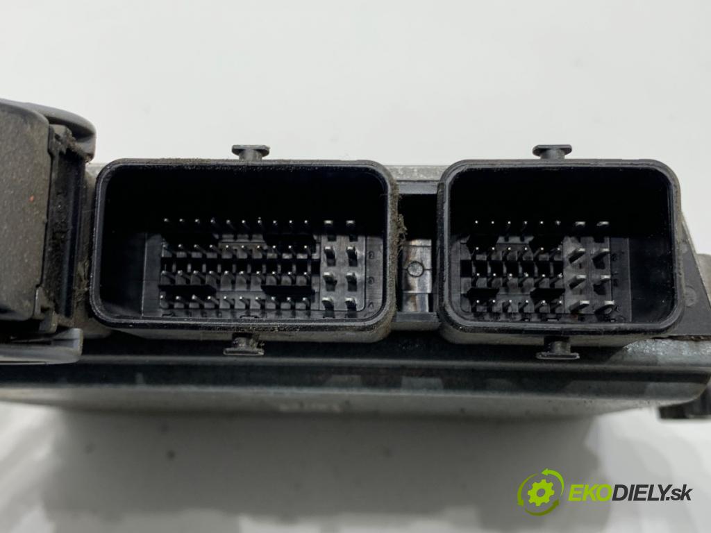 RENAULT LAGUNA III Kombi 2008 81 kW 1.5 dCi (KT0A, KT0R, KT02) 1461 riadiaca jednotka Motor 8200882381 (Riadiaca jednotka)