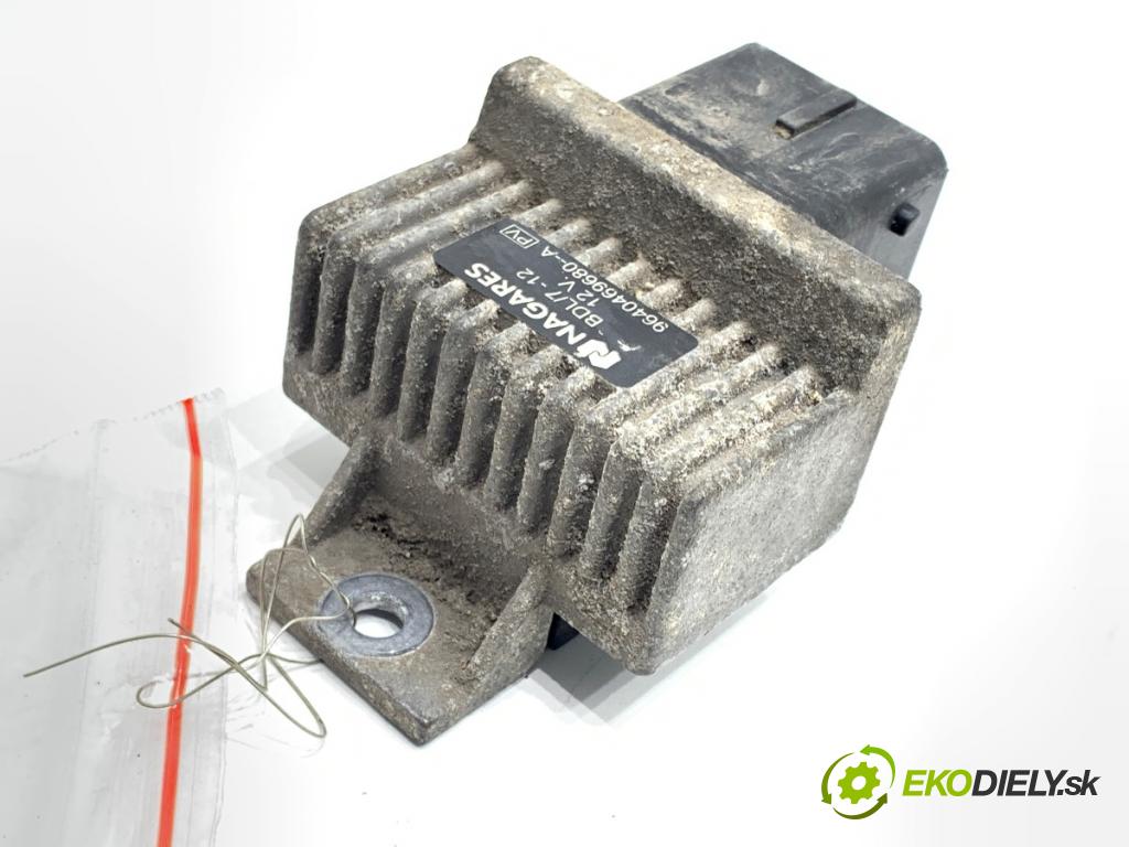 RENAULT LAGUNA III Kombi 2008 81 kW 1.5 dCi (KT0A, KT0R, KT02) 1461 relé sviečok žhavenia 9640469680 (Relé)