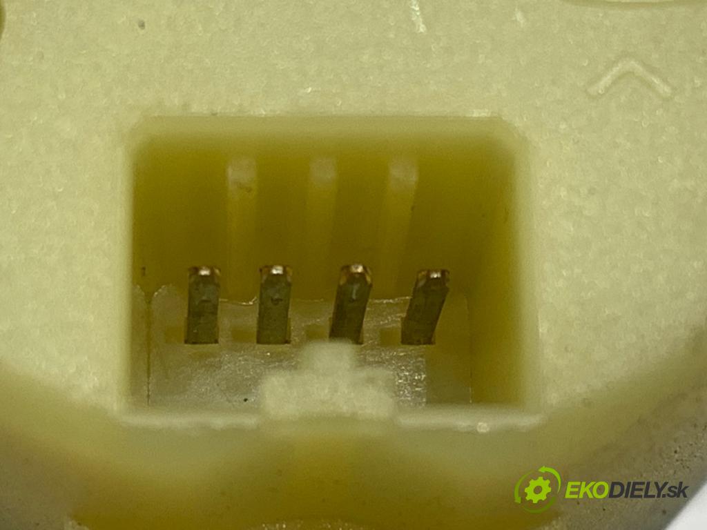 RENAULT LAGUNA III Kombi 2008 81 kW 1.5 dCi (KT0A, KT0R, KT02) 1461 odpor rezistor topení vzduchu 52419741 (Odpor topení)