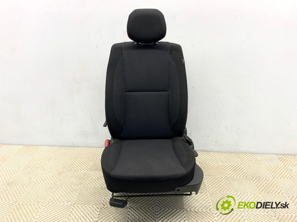 RENAULT LAGUNA III Kombi 2008 81 kW 1.5 dCi (KT0A, KT0R, KT02) 1461 Sedadlo ľavy predný 