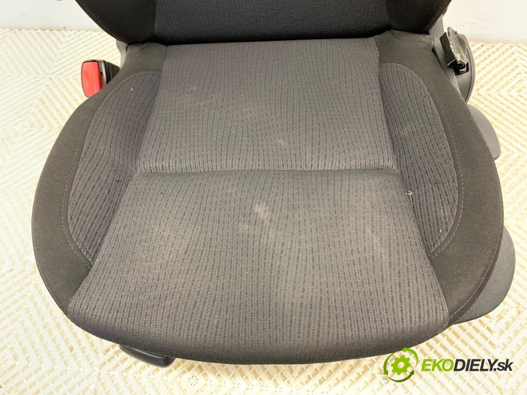 RENAULT LAGUNA III Kombi 2008 81 kW 1.5 dCi (KT0A, KT0R, KT02) 1461 Sedadlo ľavy predný