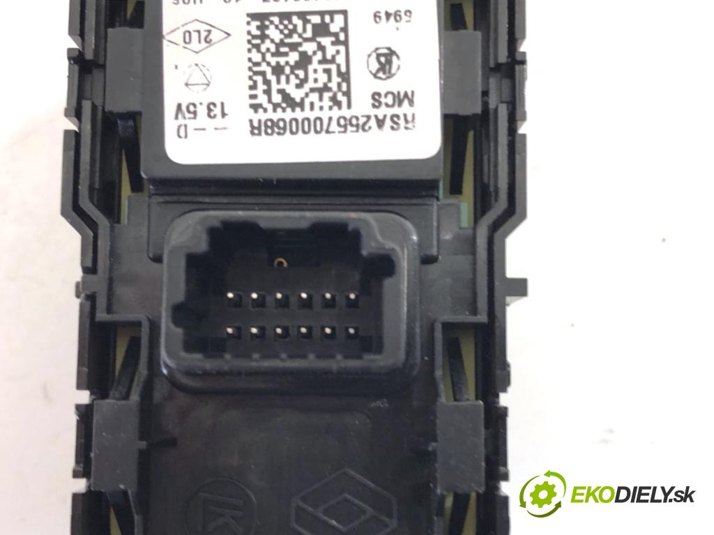 RENAULT CAPTUR I liftback 2017 66 kW 0.9 TCe 90 898 Prepínač nastavenia spätných zrkadiel 255700068R (Prepínacie páčky pod volantom)