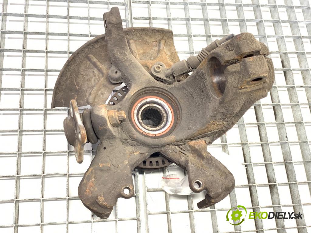VW GOLF IV liftback 2002 55 kW 1.4 16V 1390 náboj ľavy predný
