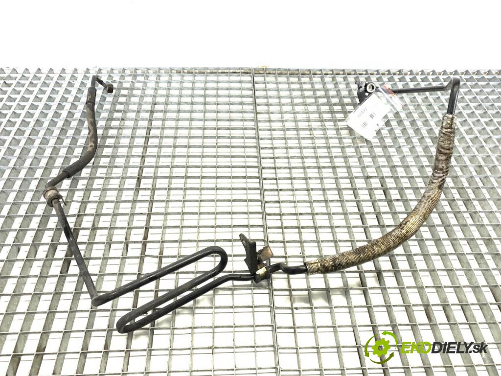 VW GOLF IV liftback 2002 55 kW 1.4 16V 1390 hadica servočerpadlo  (Rúrka servočerpadla)