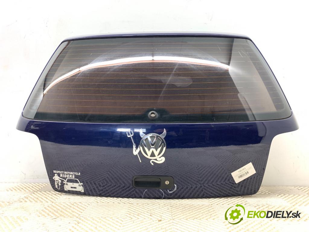 VW GOLF IV liftback 2002 55 kW 1.4 16V 1390 kapota zad