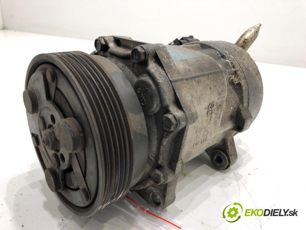 VW GOLF IV liftback 2002 55 kW 1.4 16V 1390 Kompresor klimatizácie 1J0820803K (Kompresor klimatizácie)