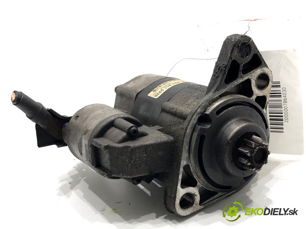 VW GOLF IV liftback 2002 55 kW 1.4 16V 1390 Štartér 020911023S (Štartér)