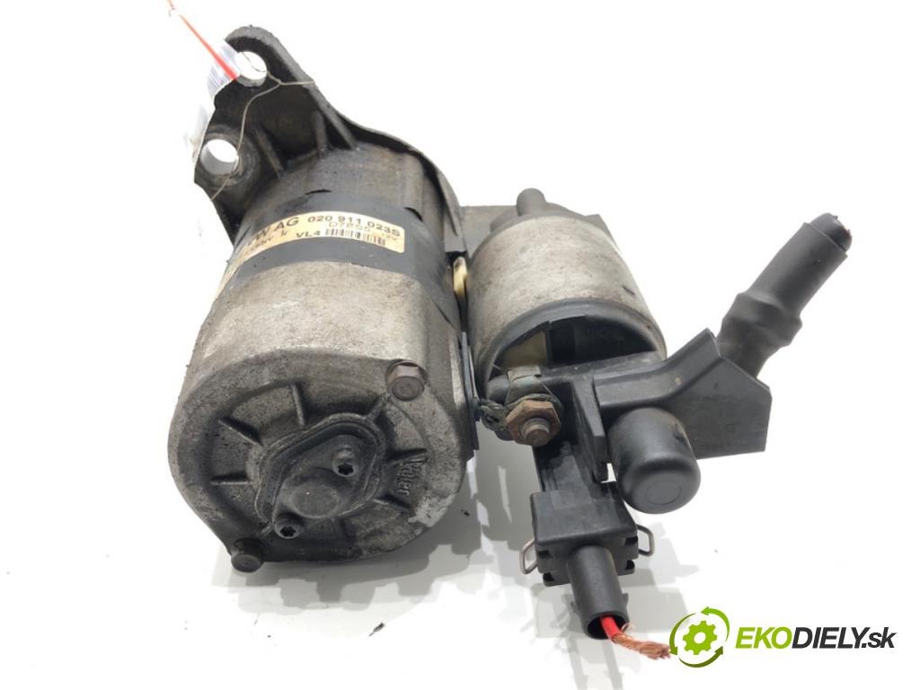 VW GOLF IV liftback 2002 55 kW 1.4 16V 1390 Štartér 020911023S (Štartér)
