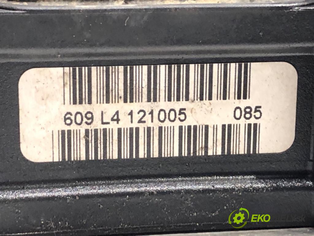 FIAT GRANDE PUNTO liftback 2005 55 kW 1.3 D Multijet 1248 Pumpa ABS 55700423 (Pumpa ABS)