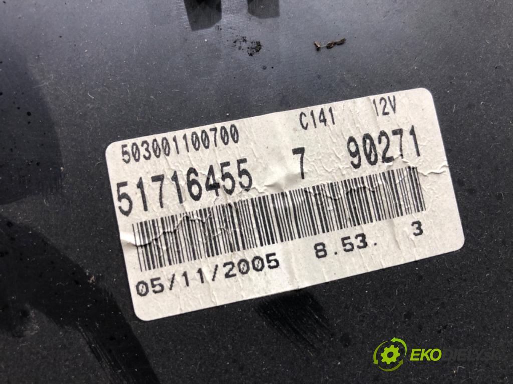 FIAT GRANDE PUNTO liftback 2005 55 kW 1.3 D Multijet 1248 Prístrojovka 51716455 (Prístrojová doska)