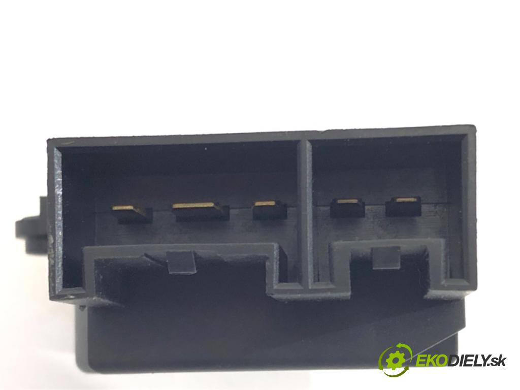 FIAT GRANDE PUNTO liftback 2005 55 kW 1.3 D Multijet 1248 Kocka, vložka spínacej skrinky 51749998 (Spínacia skrinka)