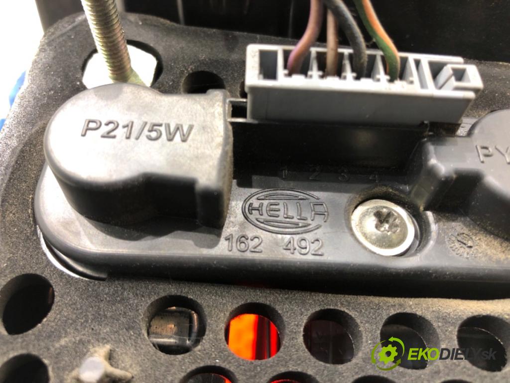 FORD S-MAX nadwozie wielkoprzestrzenne (MPV) 2006 100 kW 2.0 TDCi 1997 Svetlo pravy zad
