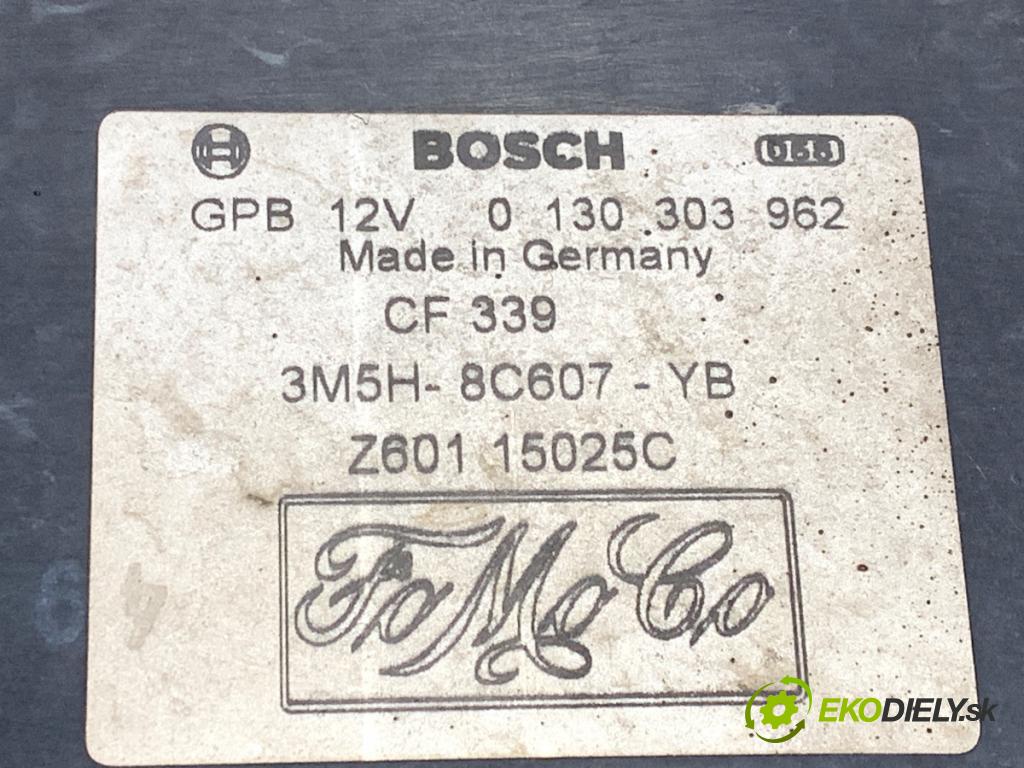 MAZDA 3 BK sedan 2006 77 kW 1.6 (BK12) 1598 Ventilátor chladiča 0130303962 (Ventilátor)