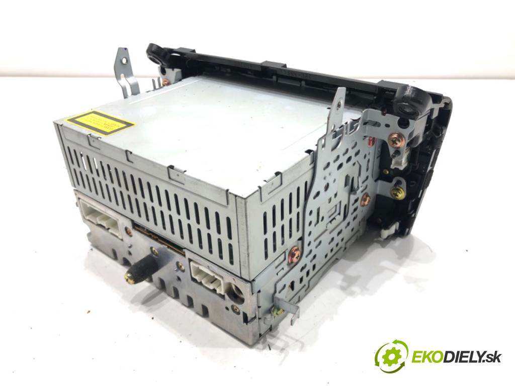 MAZDA 3 BK sedan 2006 77 kW 1.6 (BK12) 1598 RADIO BP4L66950A (Audio zariadenie)