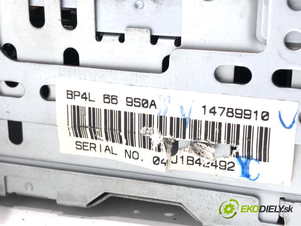 MAZDA 3 BK sedan 2006 77 kW 1.6 (BK12) 1598 RADIO BP4L66950A (Audio zariadenie)