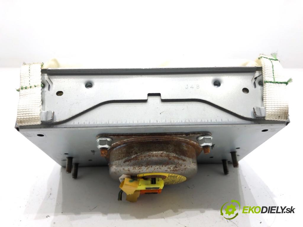 MAZDA 3 BK sedan 2006 77 kW 1.6 (BK12) 1598 AirBag spolujezdce  (Airbag)