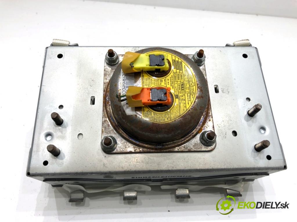 MAZDA 3 BK sedan 2006 77 kW 1.6 (BK12) 1598 AirBag spolujezdce  (Airbag)