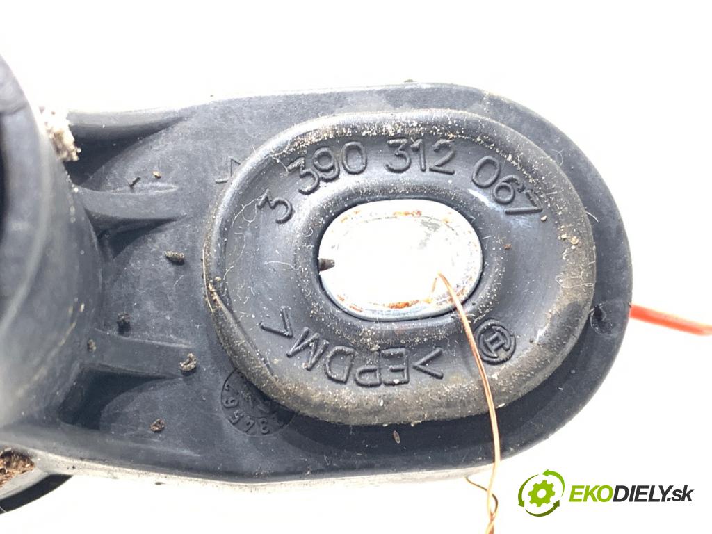 MAZDA 3 BK sedan 2006 77 kW 1.6 (BK12) 1598 Mechanizmus stieračov predný 4M51-17508-AA (Motorček stieračov predný)