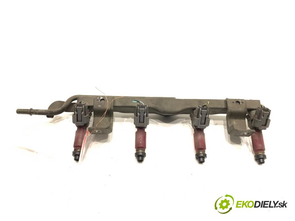 MAZDA 3 BK sedan 2006 77 kW 1.6 (BK12) 1598 lišta vstřikovací 195500-3310 (Vstřikovací lišta)