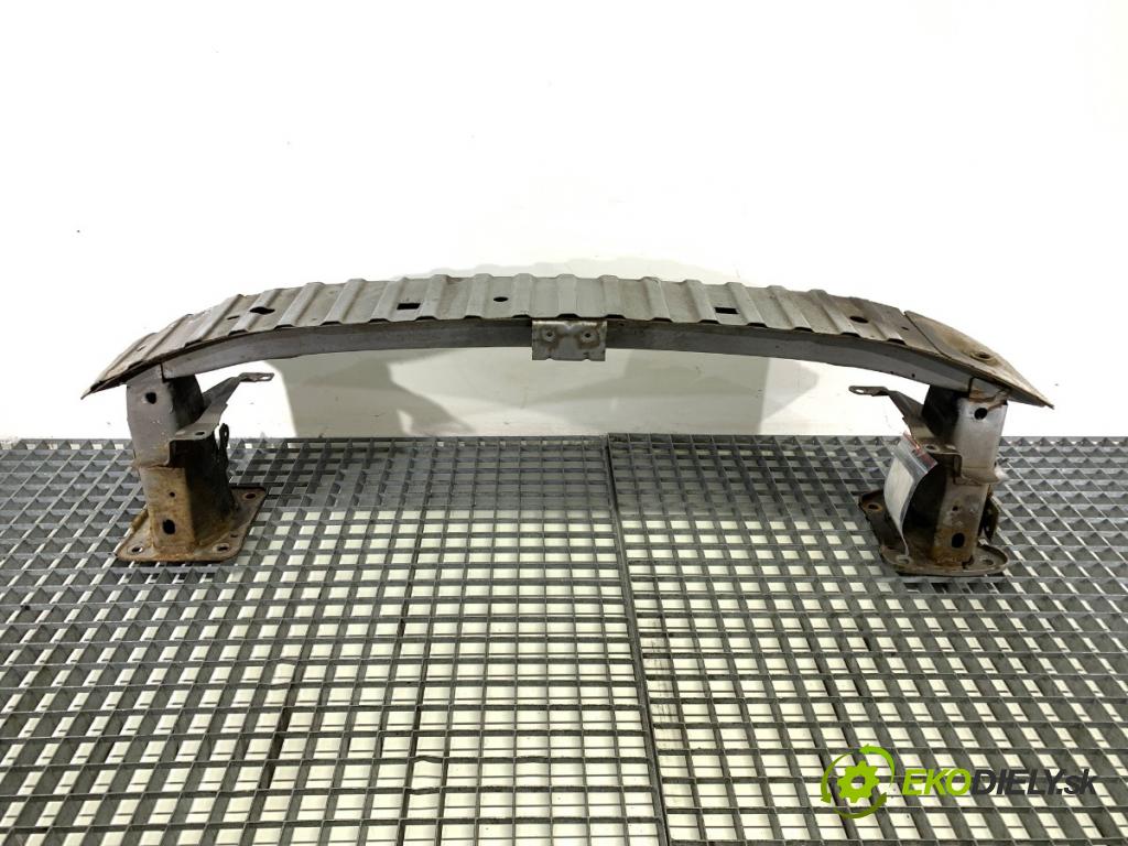 MAZDA 3 BK sedan 2006 77 kW 1.6 (BK12) 1598 výztuha nárazníka přední část  (Přední výztuha)