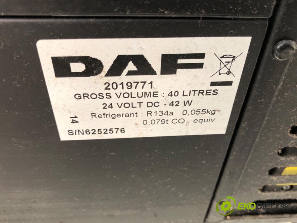 DAF XF Ciągnik siodłowy 2016 340 kW FT 460 340 kW [462 KM] olej napędowy 2012 - 2022 12900 CHLADNIČKA: 2019771