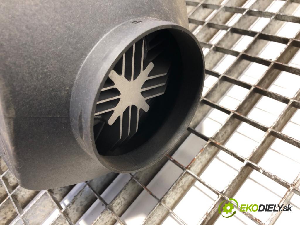 DAF XF Ciągnik siodłowy 2016 340 kW FT 460 340 kW [462 KM] olej napędowy 2012 - 2022 12900 Vyhrievanie PARKOVISKO: Webasto 1848348