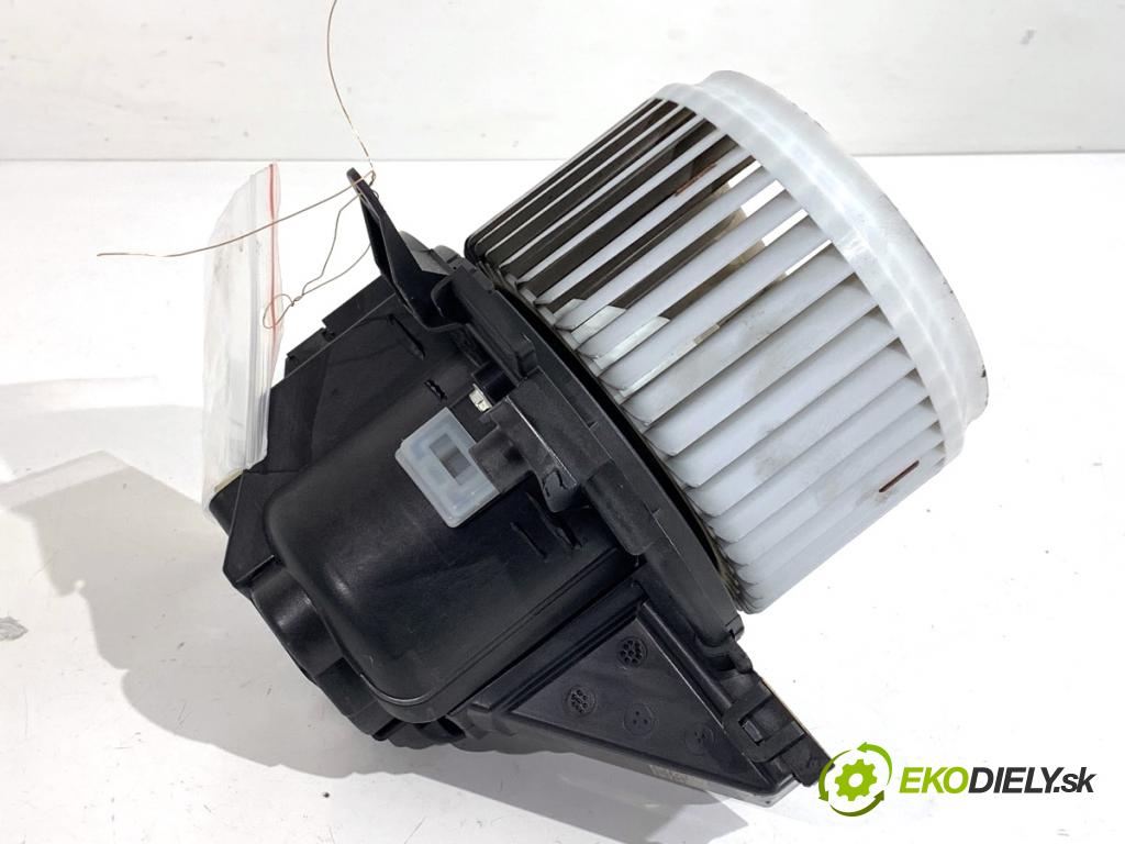 OPEL VIVARO C Autobus 2022 88 kW 1.5 1499 ventilátor kúrenia 5P1330100