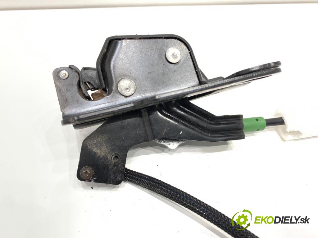 OPEL VIVARO C Autobus 2022 88 kW 1.5 1499 zámok Dvere zad ľave 9808568580