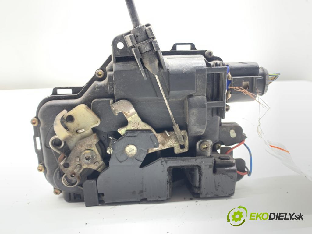 SKODA FABIA I Kombi 2003 47 kW 1.9 SDI 1896 zámok Dvere ľavy predný 3B1837015AM