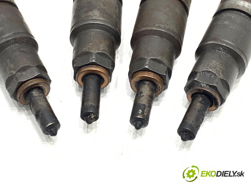 SKODA FABIA I Kombi 2003 47 kW 1.9 SDI 1896 Vstrekovacie ventily 028130203F