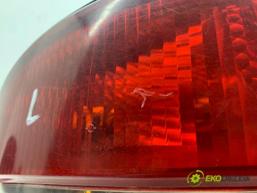 SKODA FABIA I Kombi 2003 47 kW 1.9 SDI 1896 Svetlo ľavy zad 6Y9945095E