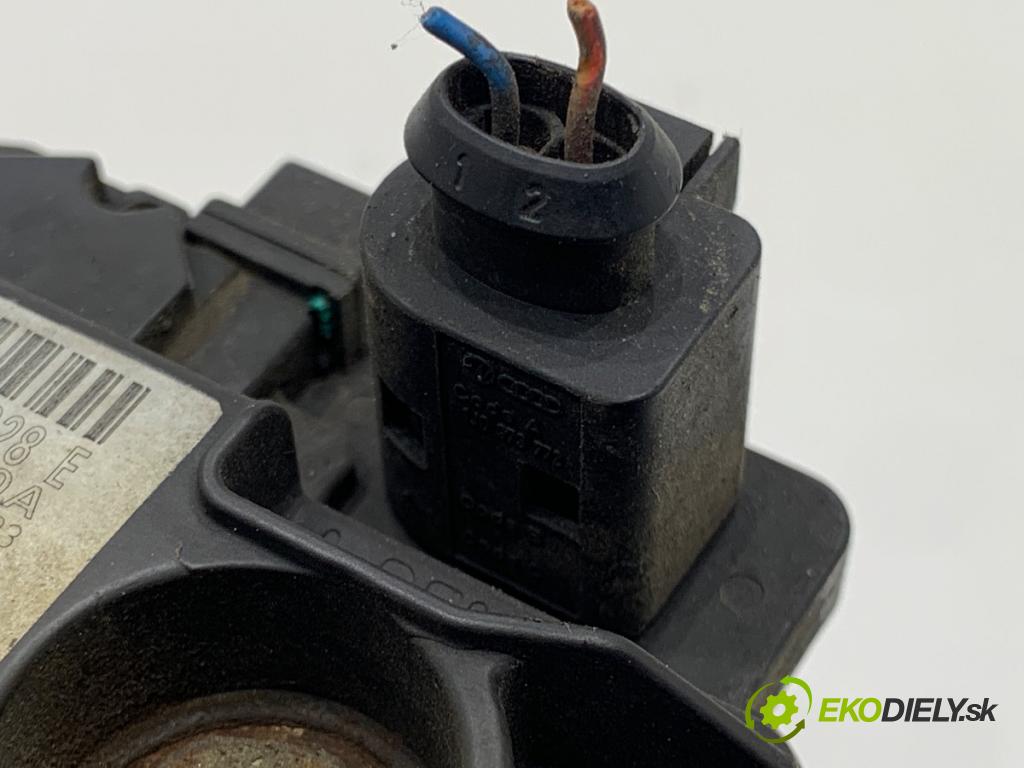 SKODA FABIA I Kombi 2003 47 kW 1.9 SDI 1896 Alternátor 028903028E (Alternátor)