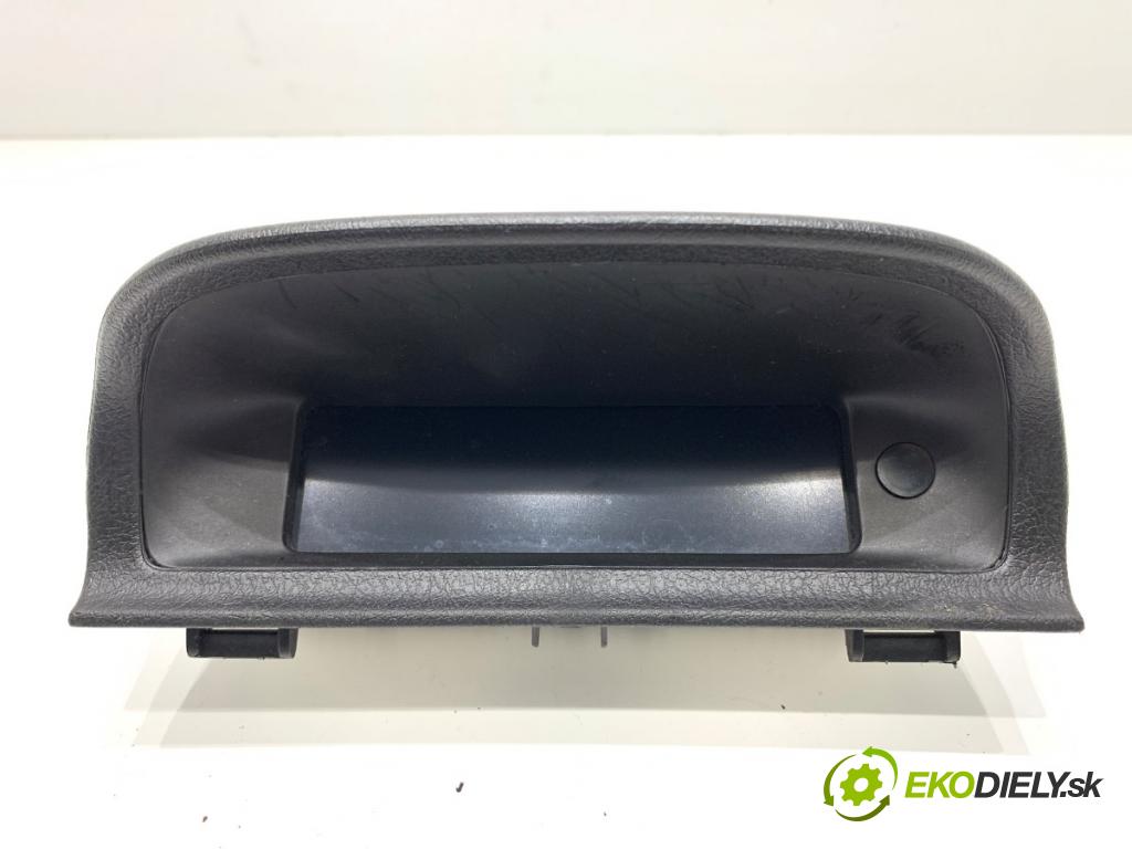 PEUGEOT 307 liftback 2005 80 kW 1.6 16V 1587 Dislpej 9657882980 (Prístrojová doska)