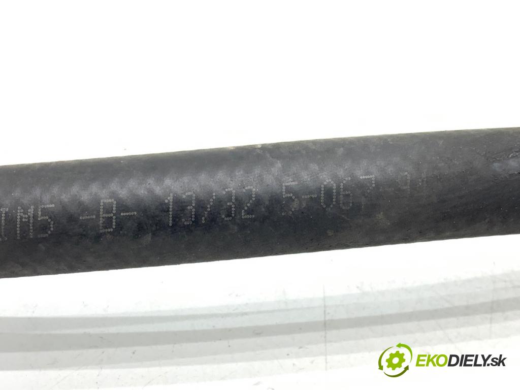 PEUGEOT 307 liftback 2005 80 kW 1.6 16V 1587 rúrka klimatizácie  (Rúrka klimatizácie)