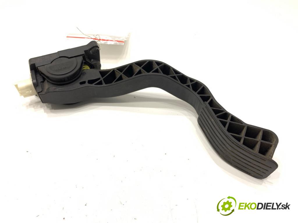 PEUGEOT 307 liftback 2005 80 kW 1.6 16V 1587 Potenciometer plynu 9646702180 (Potenciometer plynového pedálu)