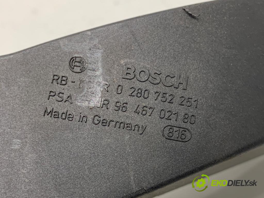 PEUGEOT 307 liftback 2005 80 kW 1.6 16V 1587 Potenciometer plynu 9646702180 (Potenciometer plynového pedálu)